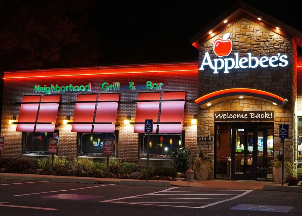 #16. Applebee’s Neighborhood Grill + Bar